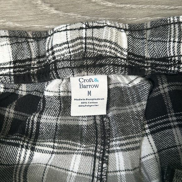 FREE WITH BUNDLE! Men’s Croft & Barrel Flannel Pajama Pants - Picture 4 of 4